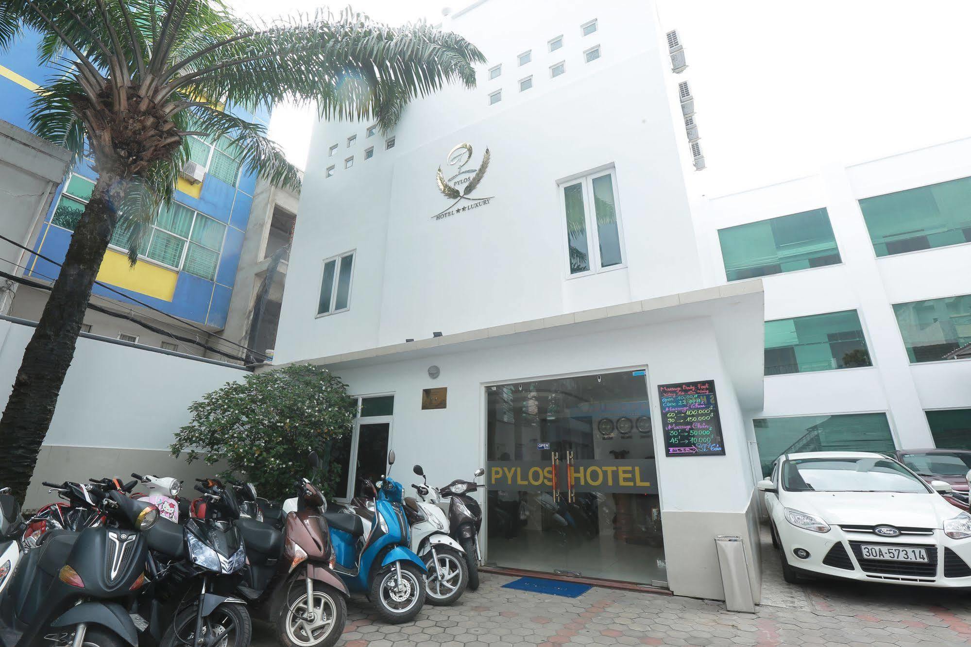 Pylos Hotel Ho Chi Minh-stad Buitenkant foto